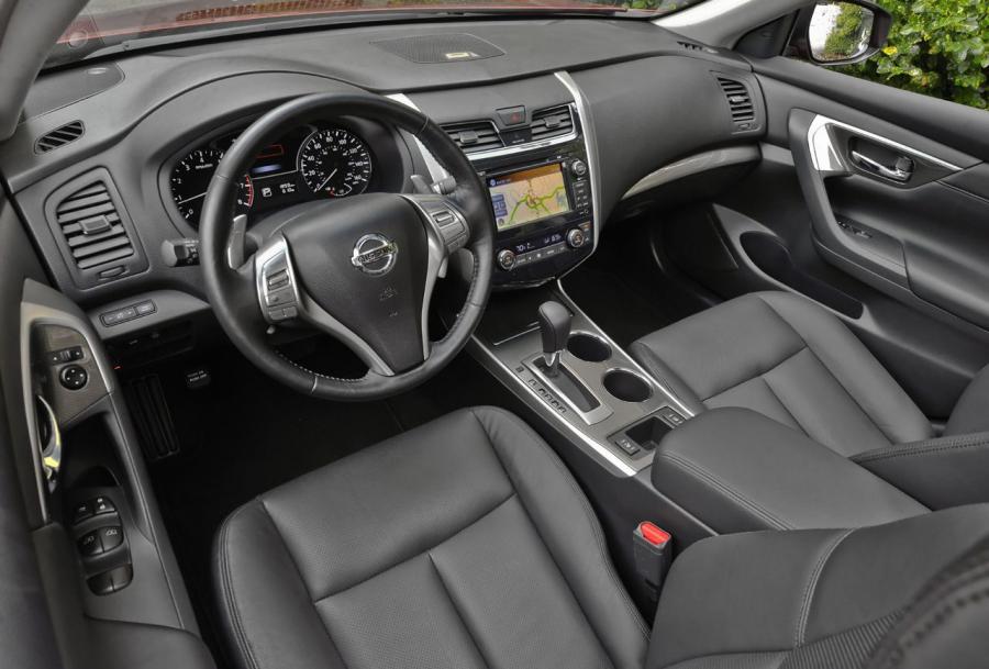  Nissan Altima 2013 года  (фото 50 из 82)